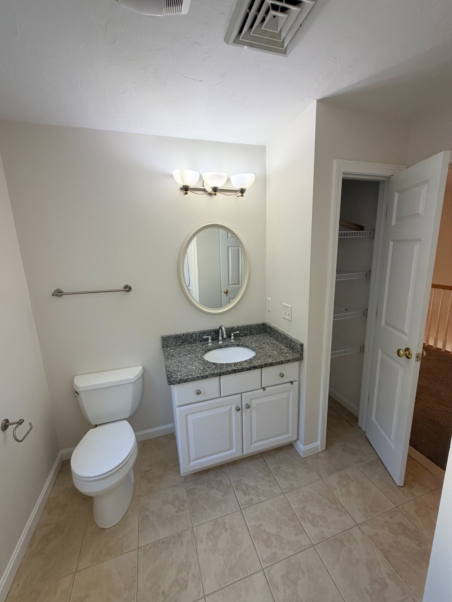 21 Zain Cir # 11 Property Photo 19