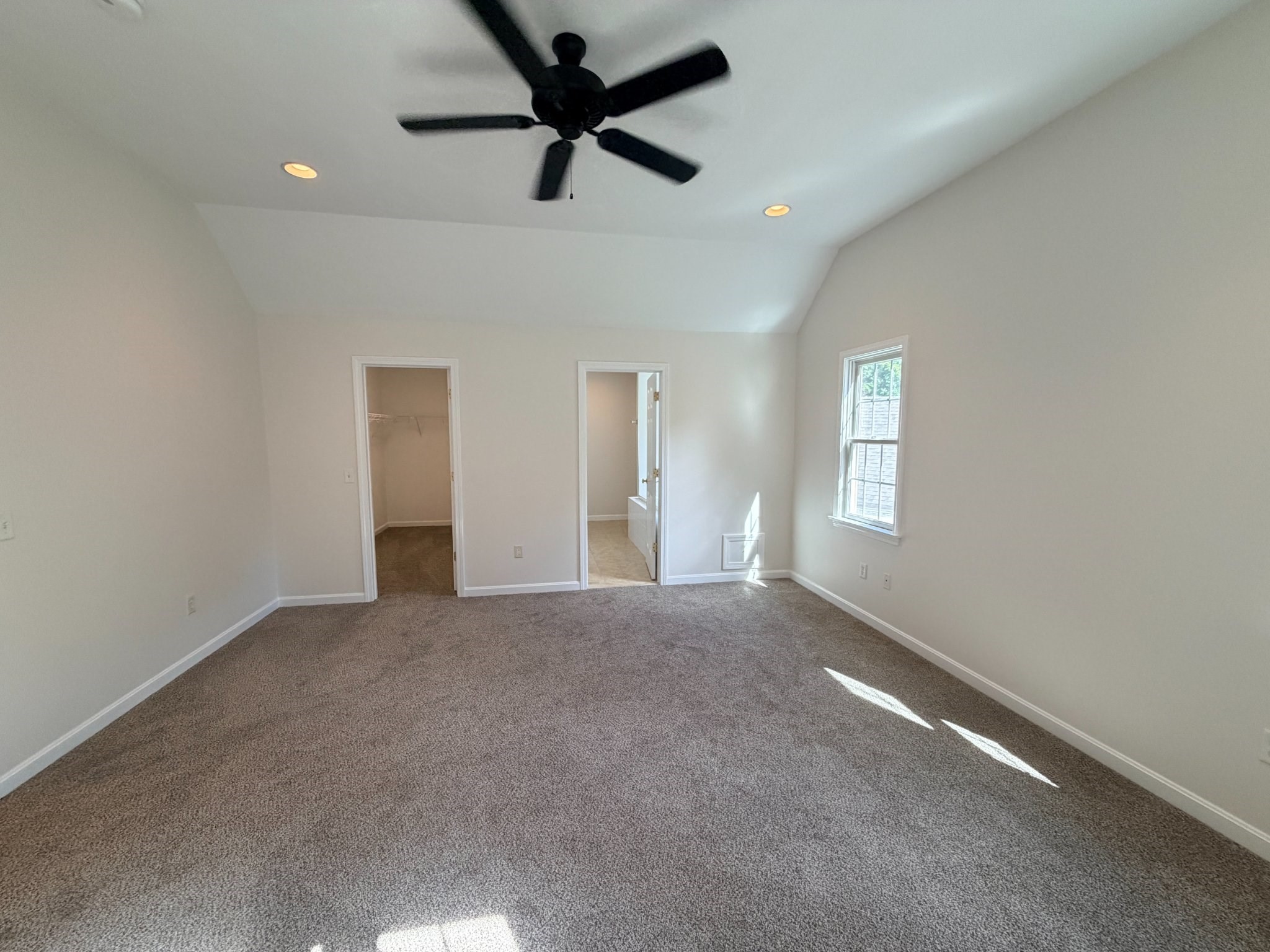 21 Zain Cir # 11 Property Photo 23