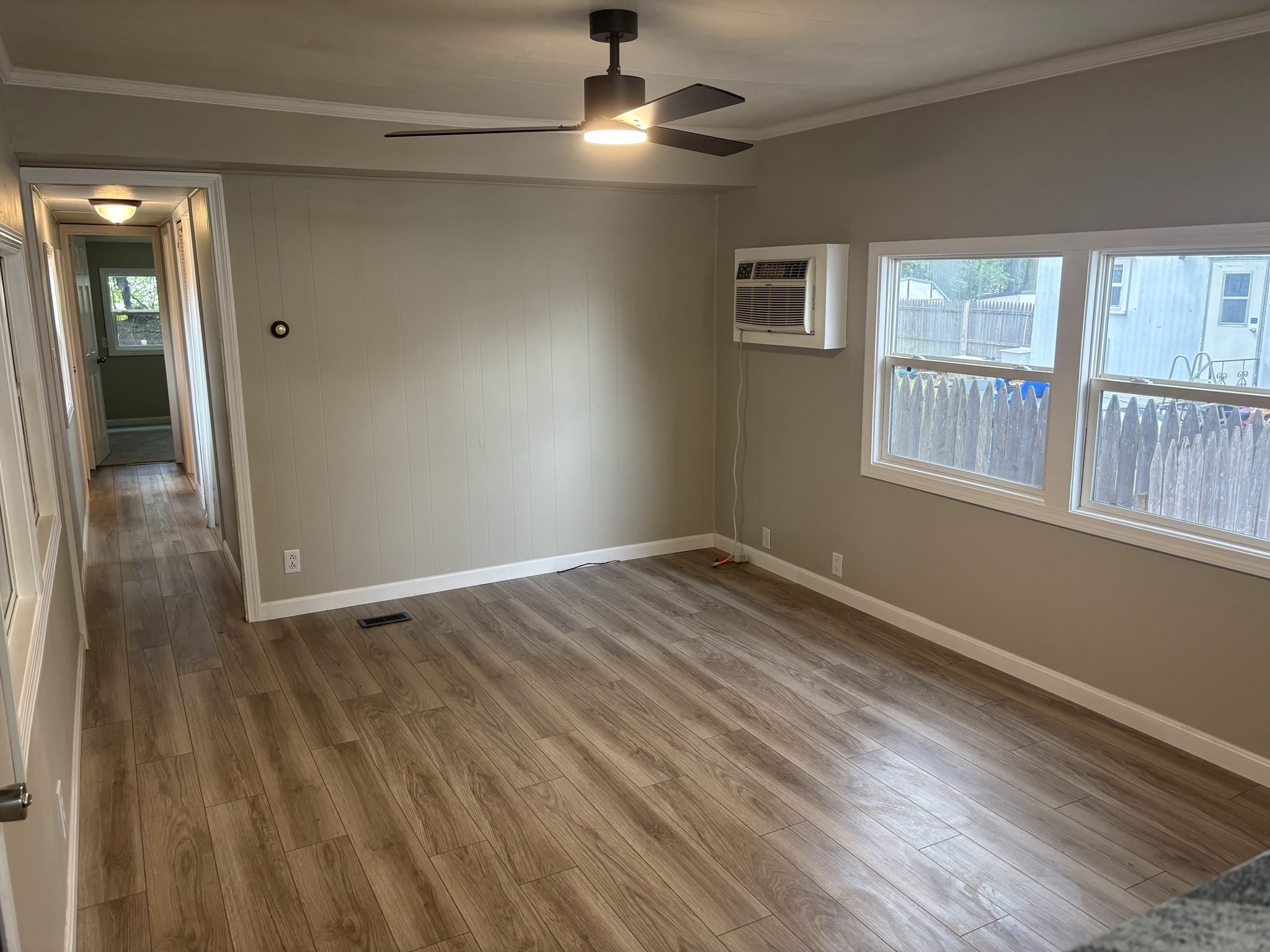 1346 Newport Ave # B17 Property Photo 10