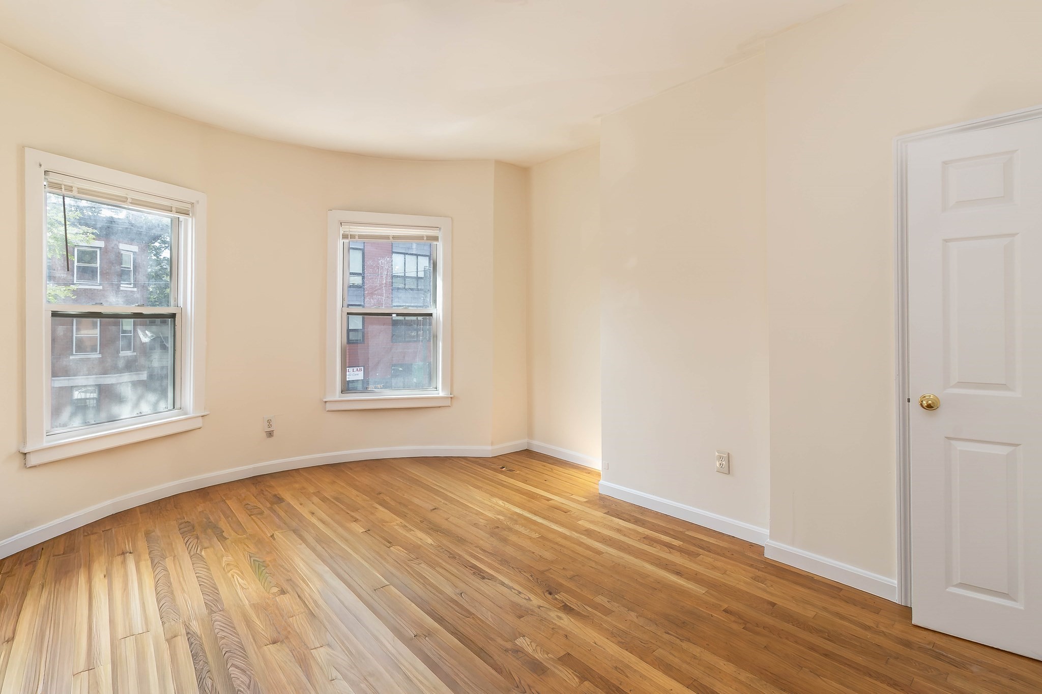 38 S. Huntington Ave # 2 Property Photo 1