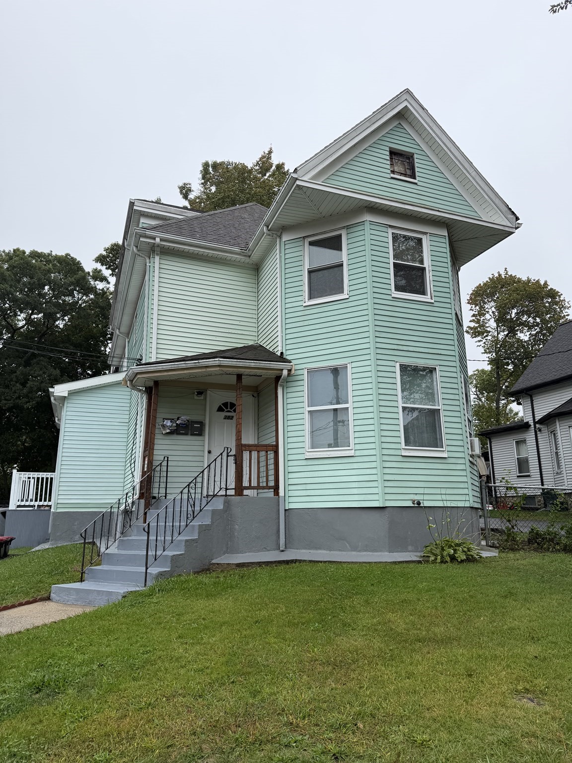 382 Green St Ext Property Photo 1
