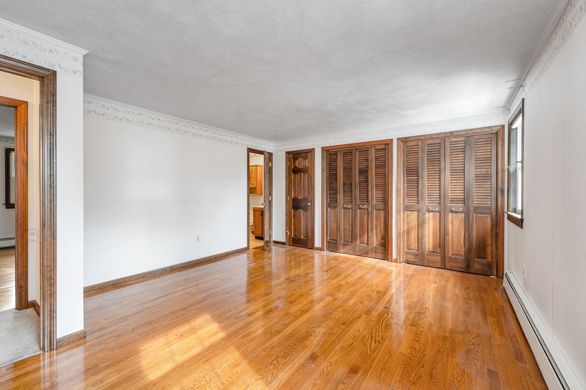 25 Oak St # D Property Photo 20