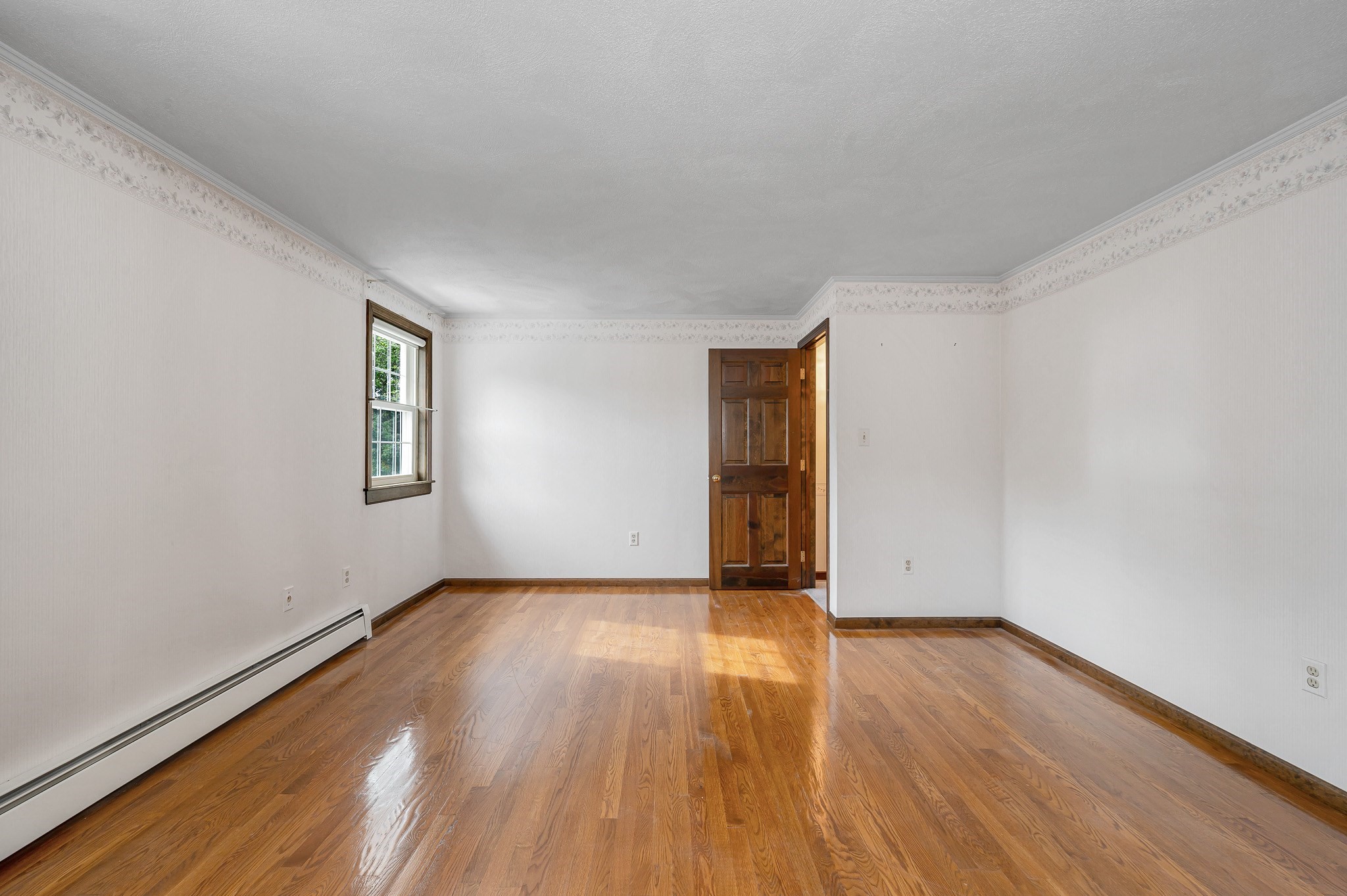 25 Oak St # D Property Photo 23