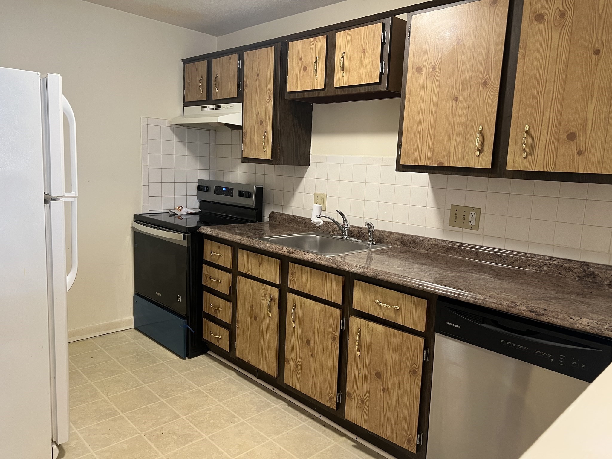 900 Governors Park # 22 Property Photo 2