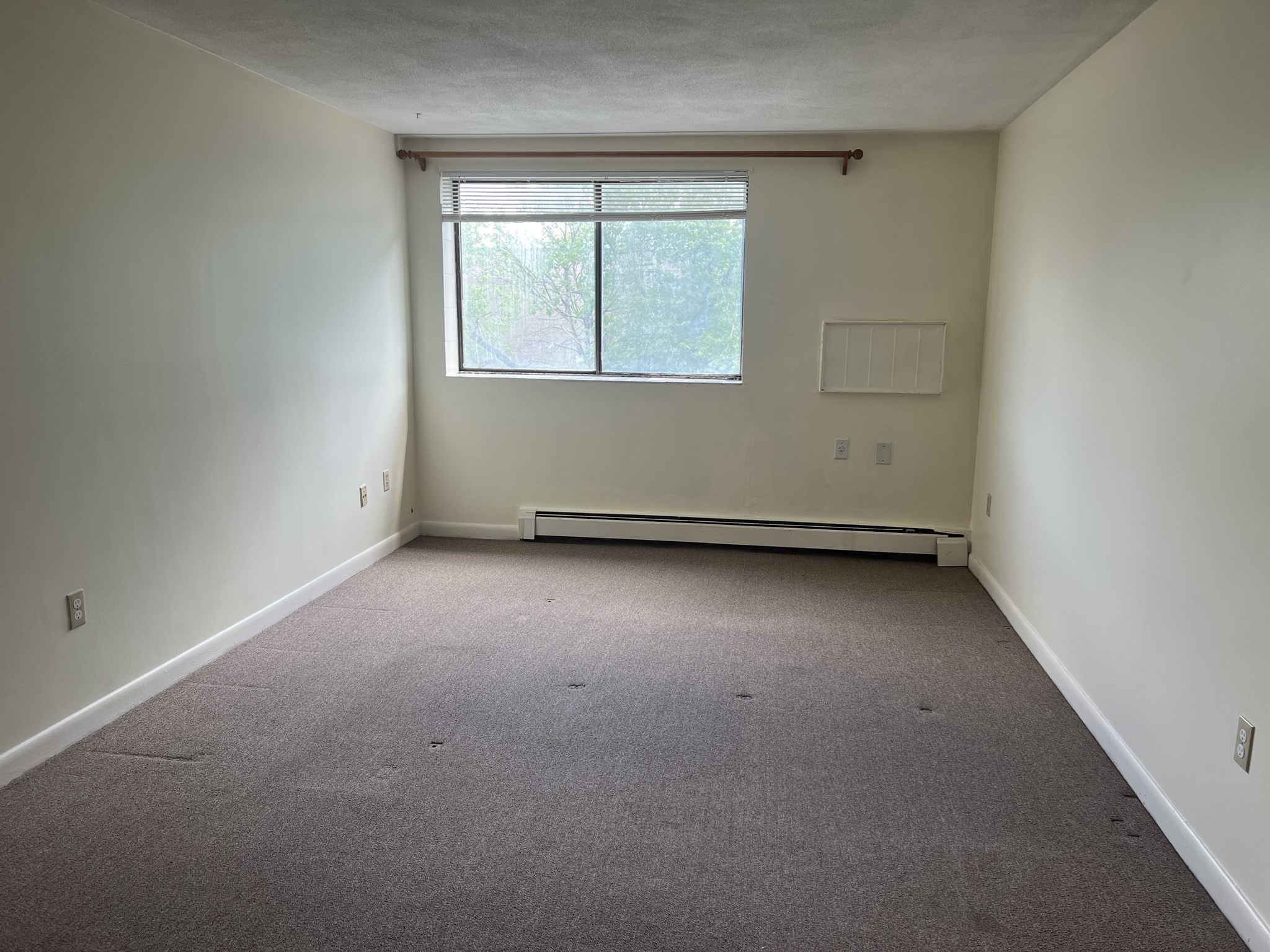900 Governors Park # 22 Property Photo 6