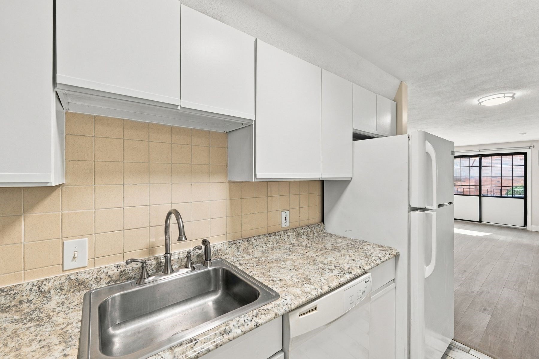 354 Broadway # 5 Property Photo 6