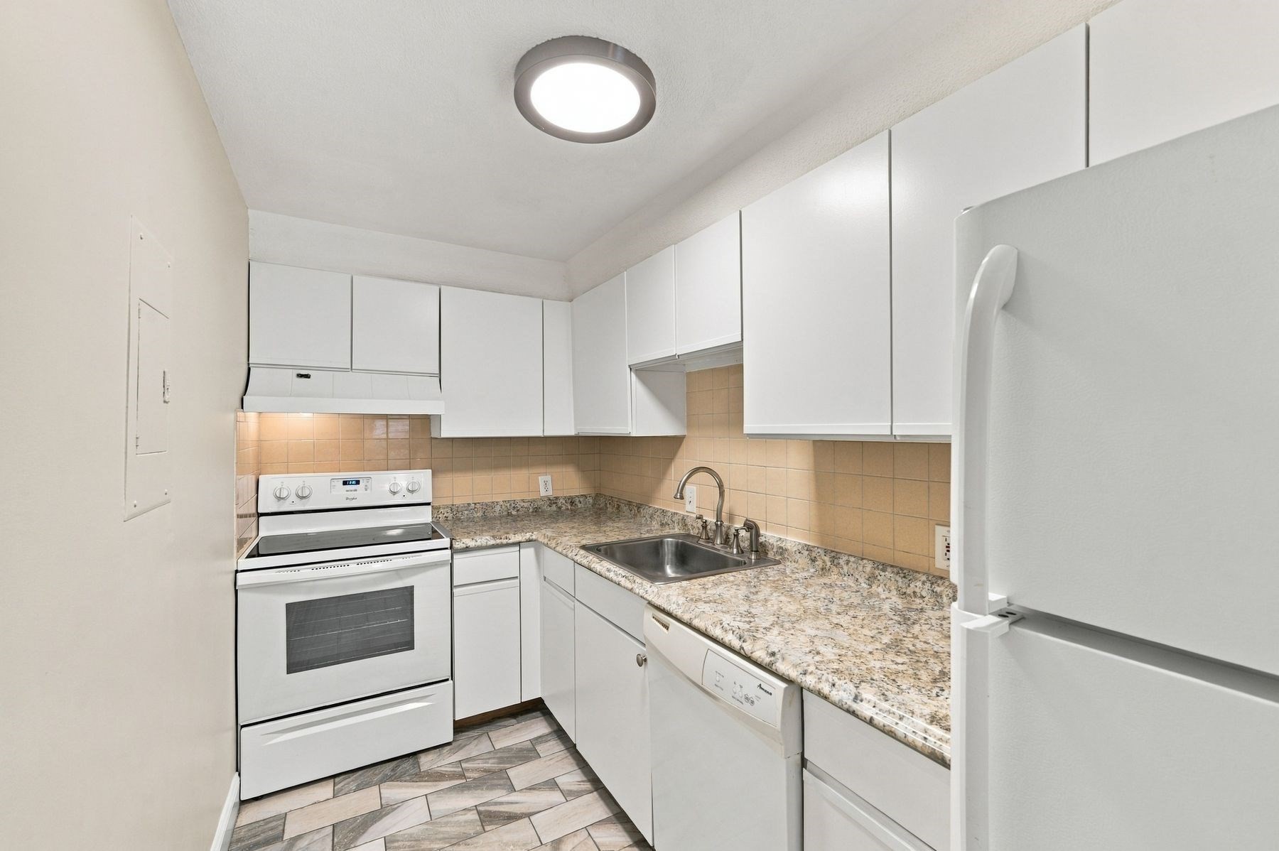 354 Broadway # 5 Property Photo 7