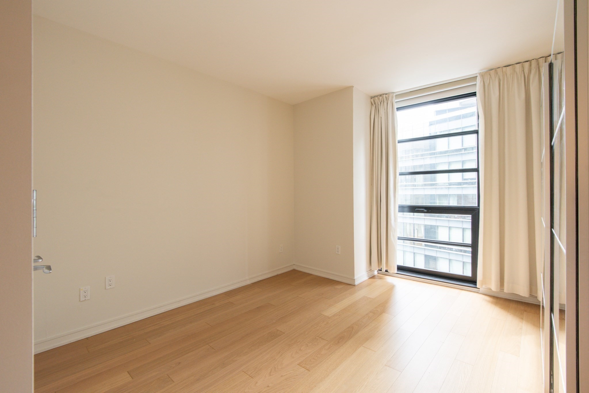 580 Washington St # 6f Property Photo 22