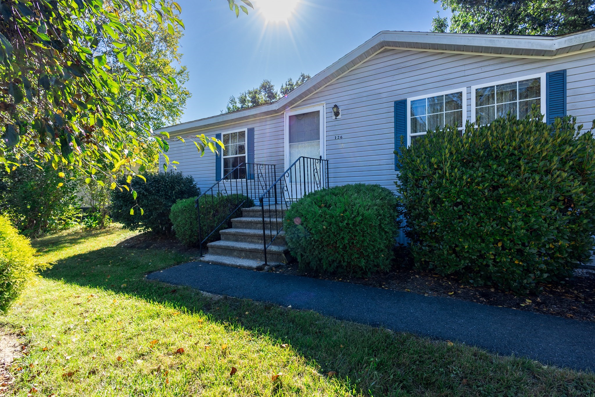 126 Millers River Drive Property Photo 5