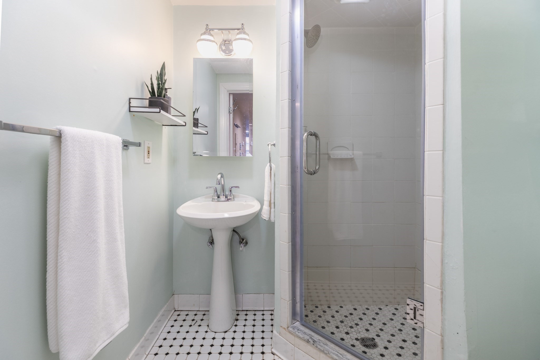 230 Commonwealth Ave Property Photo 36