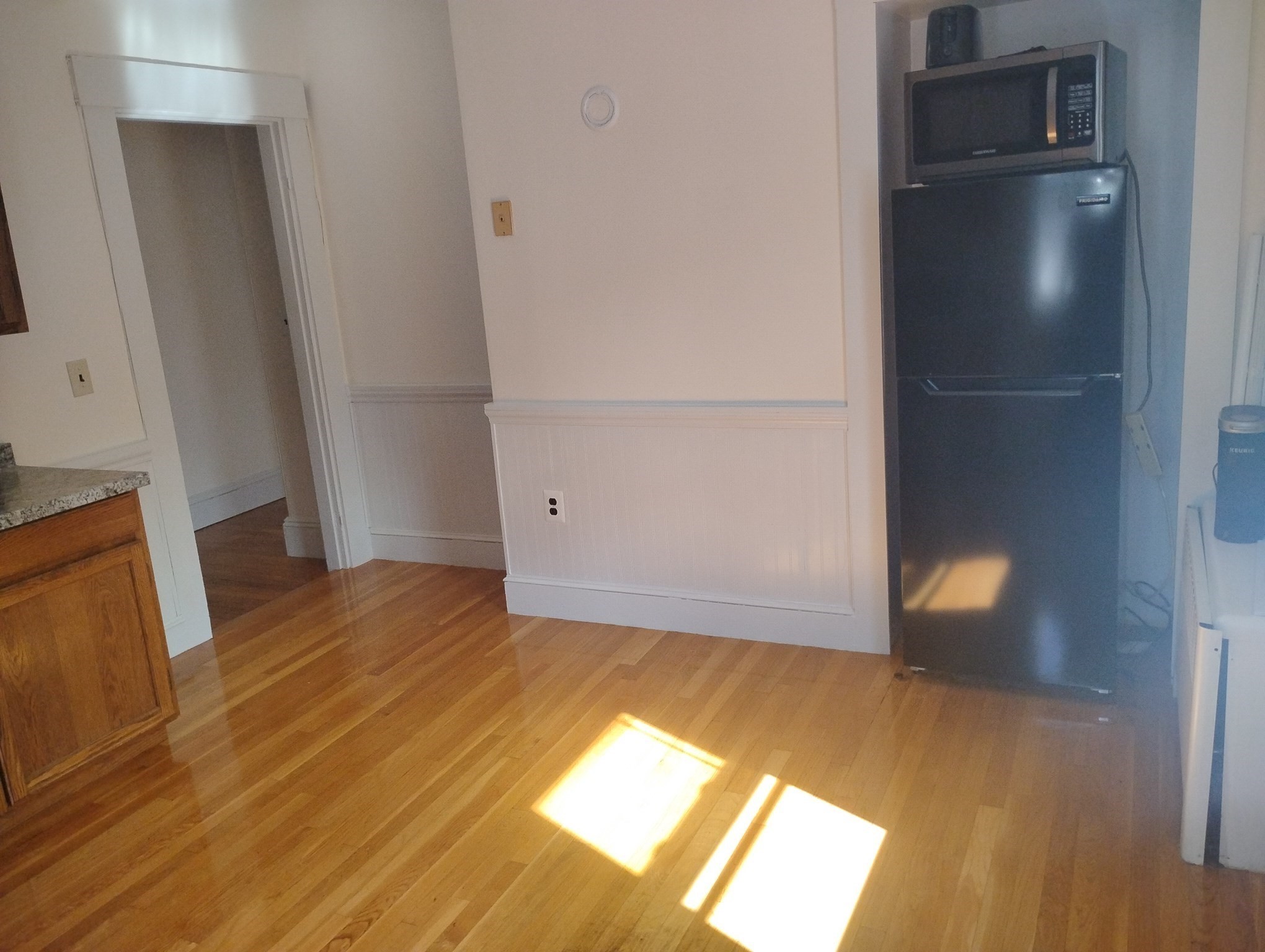 882 Main St # 2 Property Photo 7