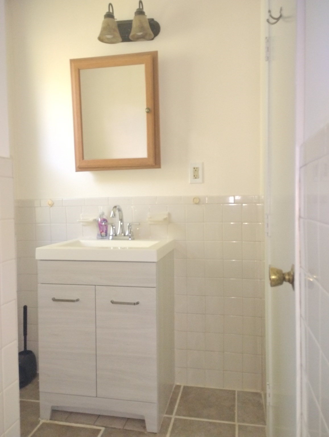882 Main St # 2 Property Photo 10