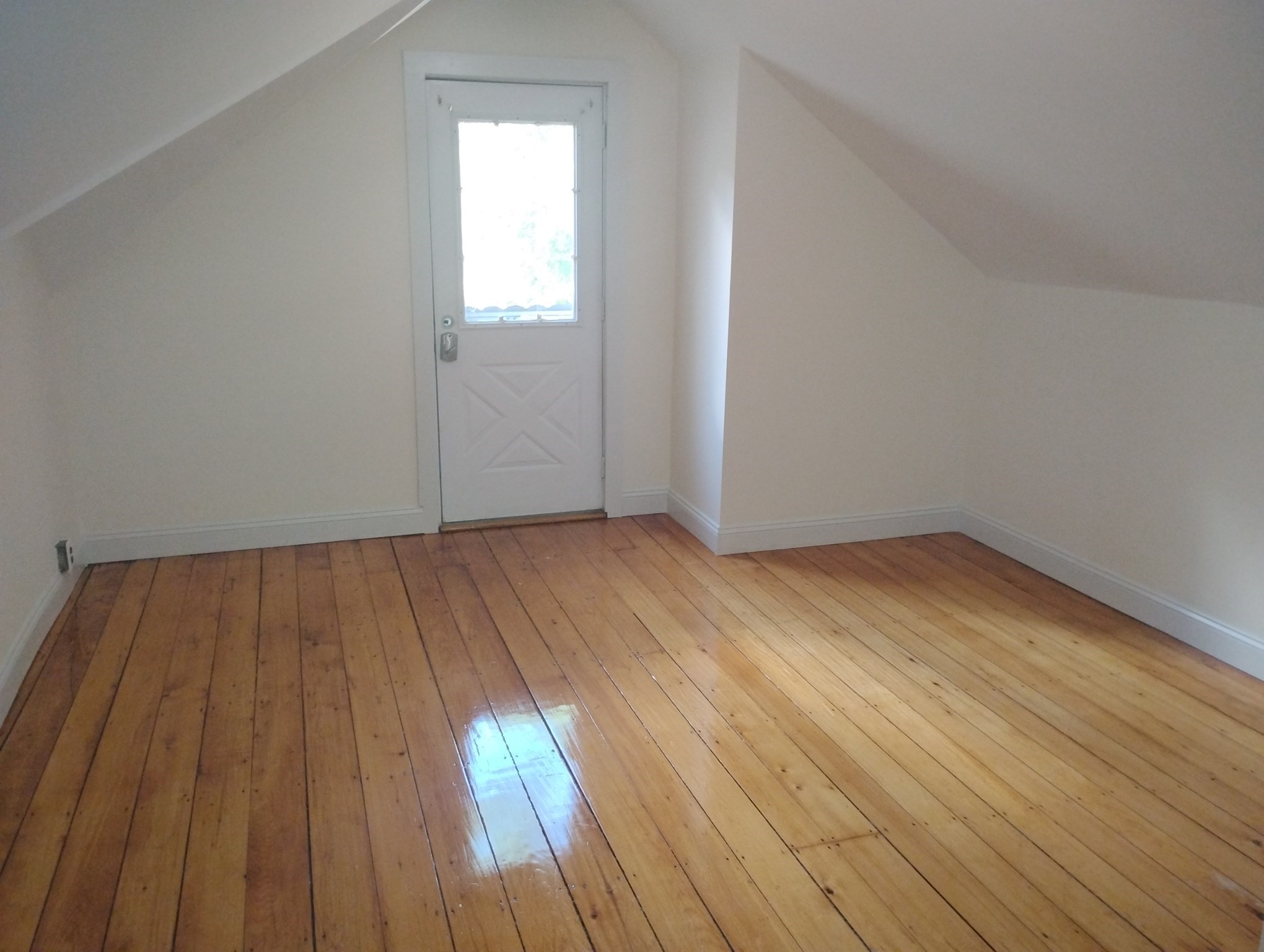 882 Main St # 2 Property Photo 15