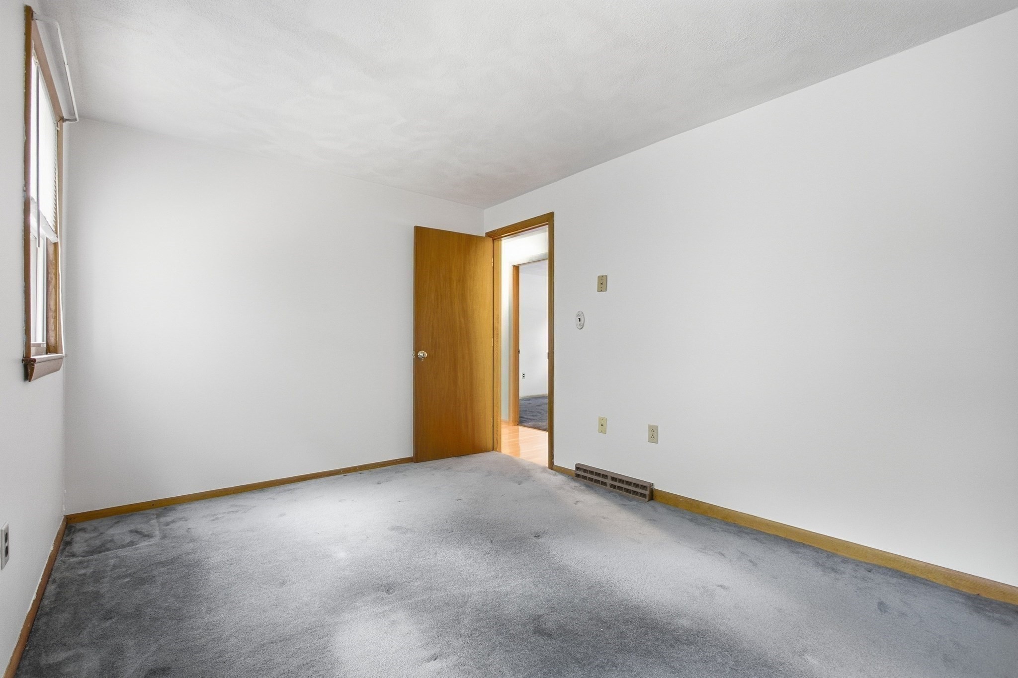 32 Westwood Street Property Photo 29