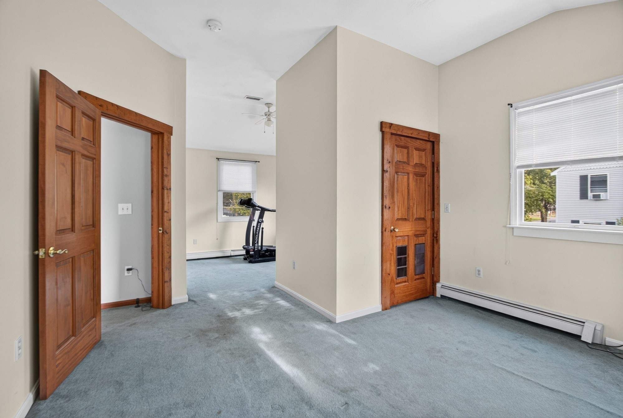 15 Ellington Rd Property Photo 18