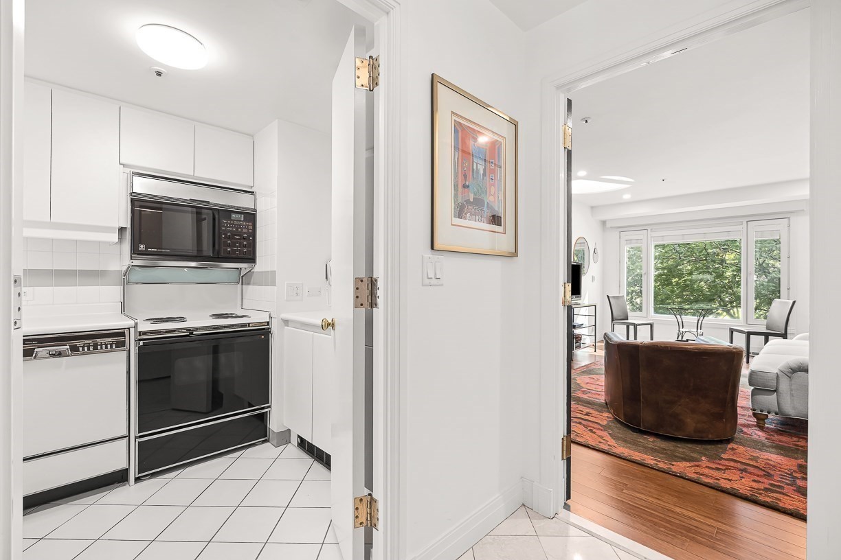 20 Rowes Wharf # 501 Property Photo 12