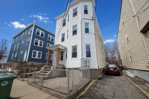 8 Berkeley St # 2 Property Photo 1