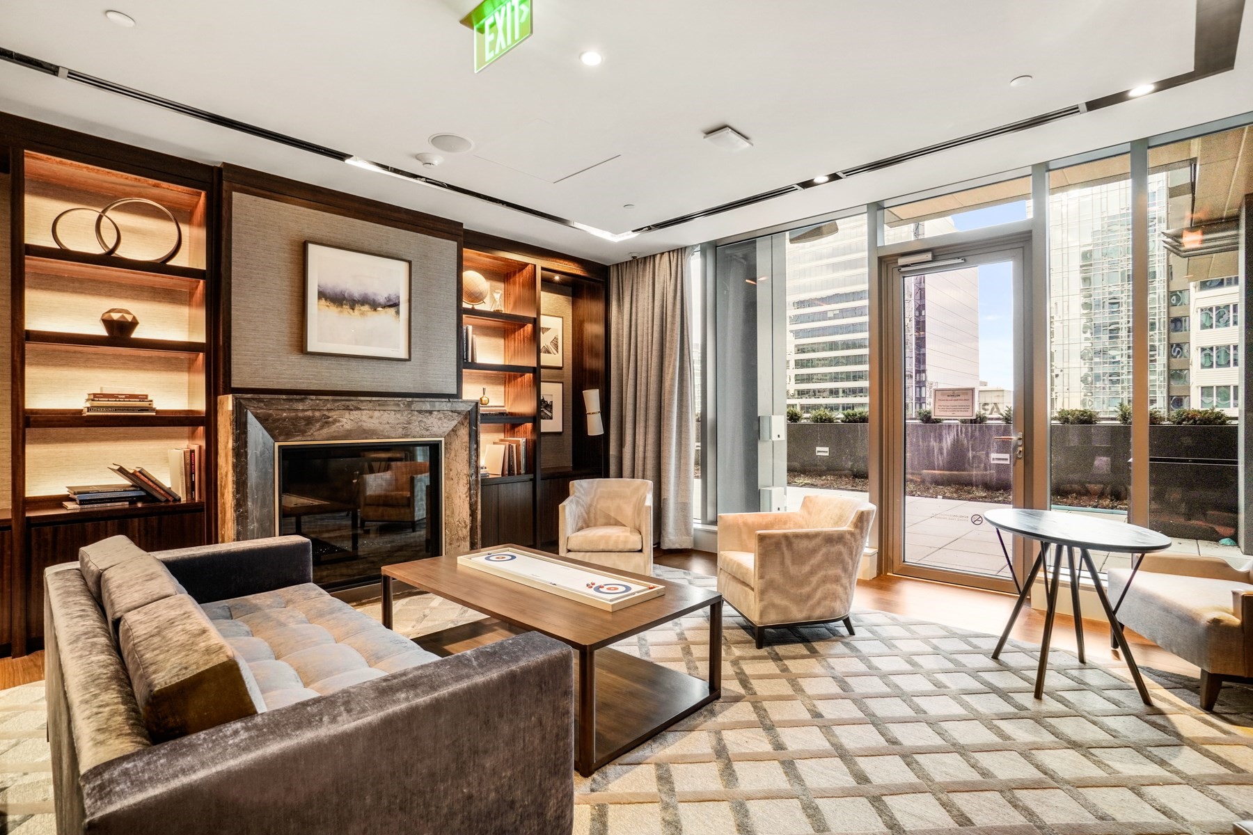 133 Seaport Boulevard # 1215 Property Photo 14