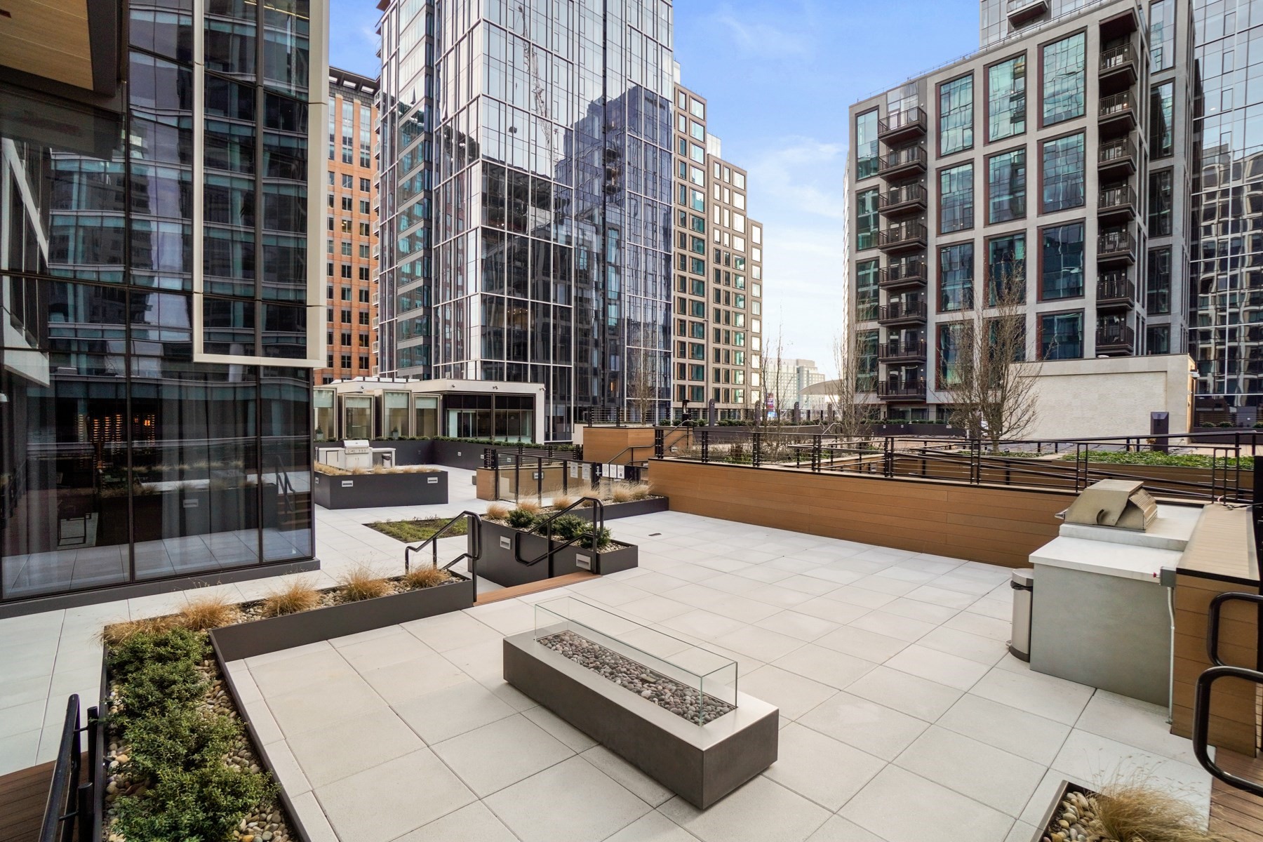 133 Seaport Boulevard # 1215 Property Photo 27