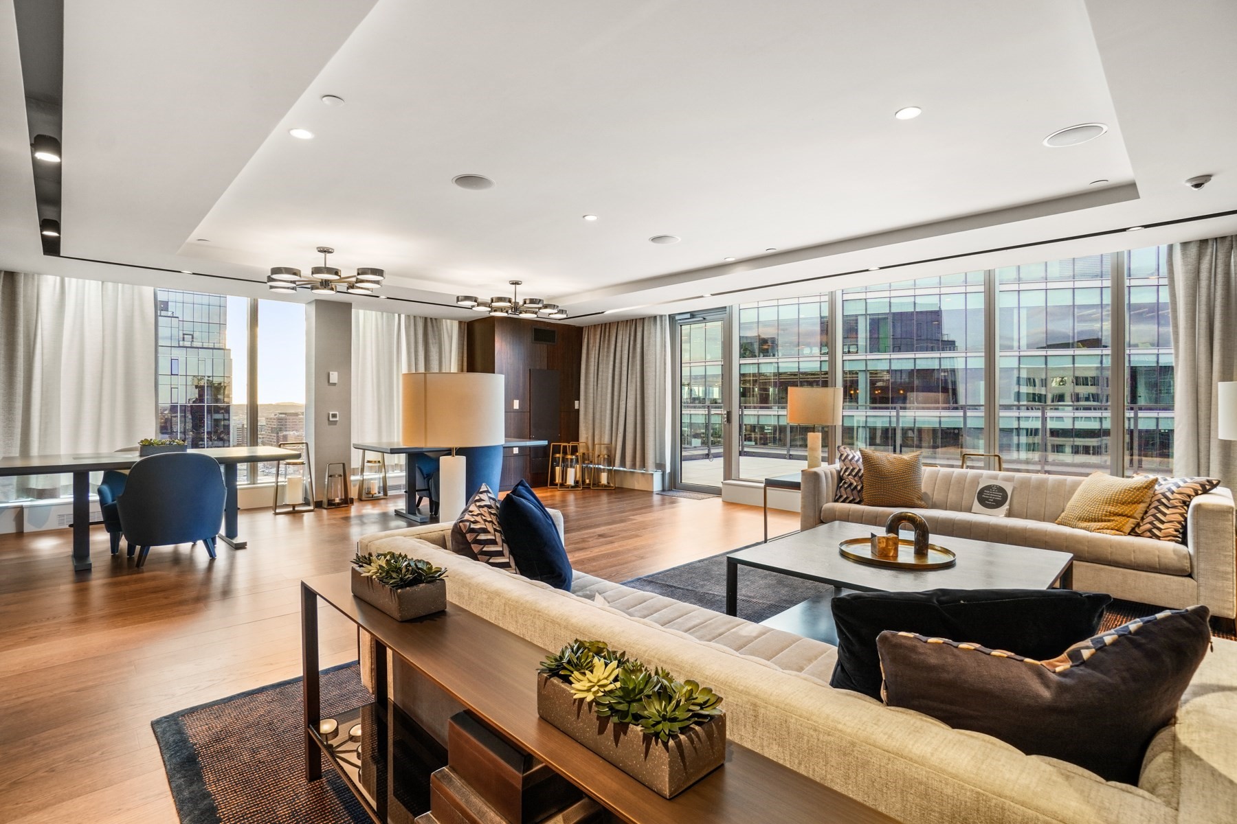 133 Seaport Boulevard # 1215 Property Photo 31