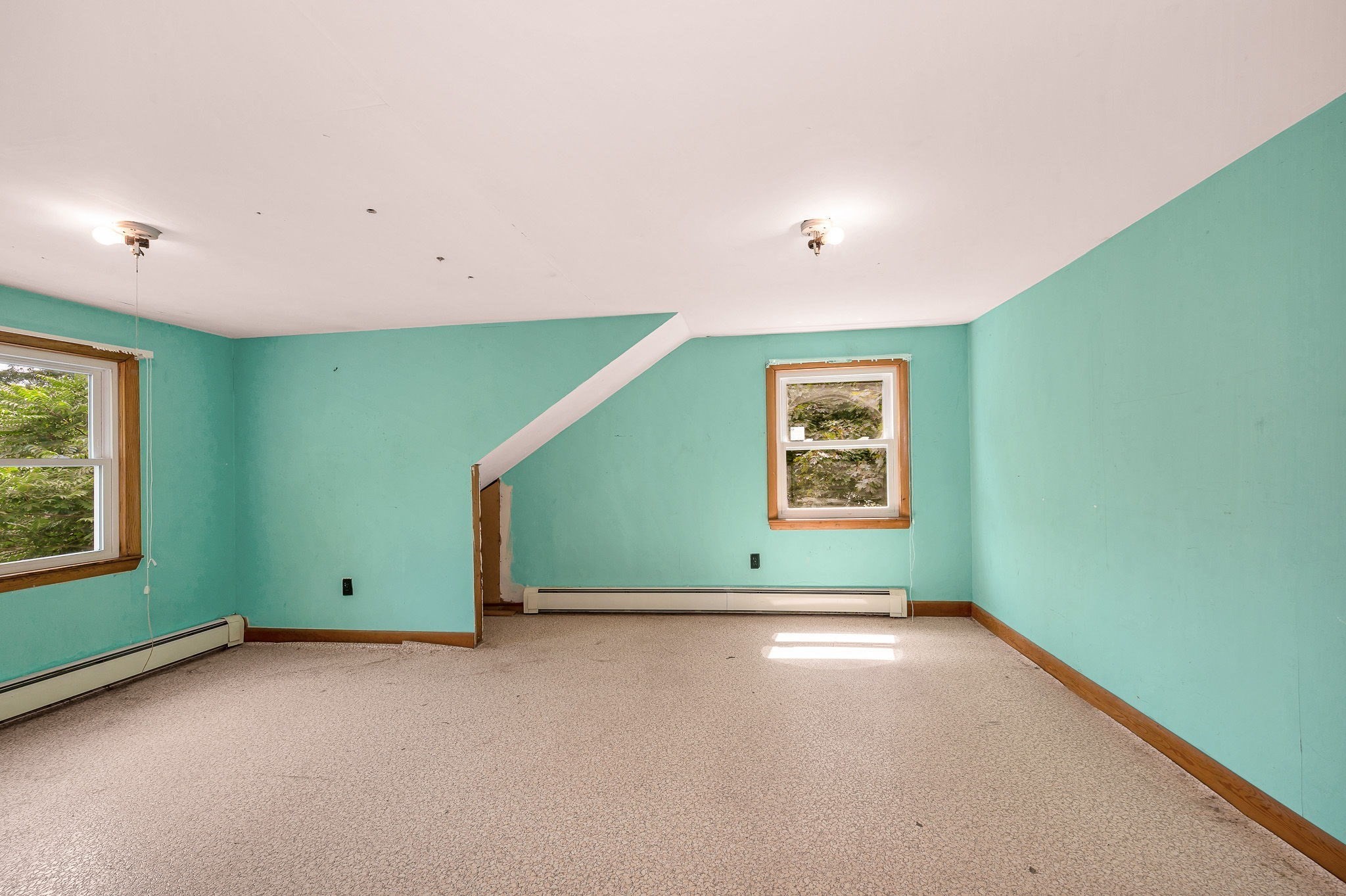 129 Forest St Property Photo 30