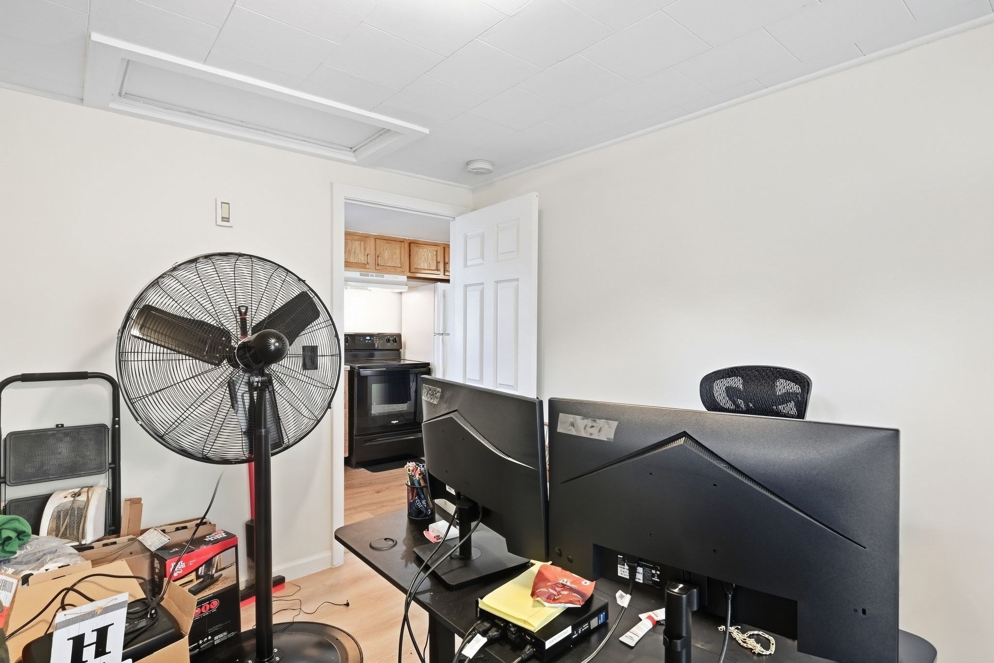 215 Eddy St Property Photo 17