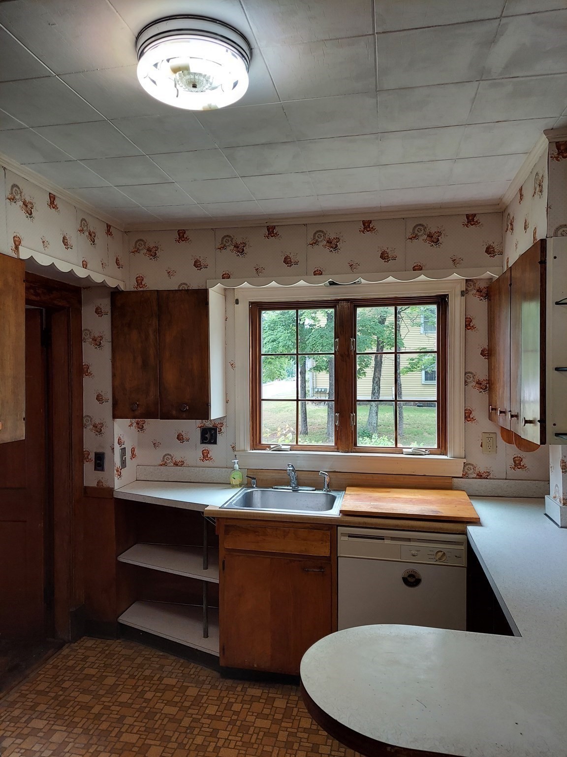 51 River Street Property Photo 15