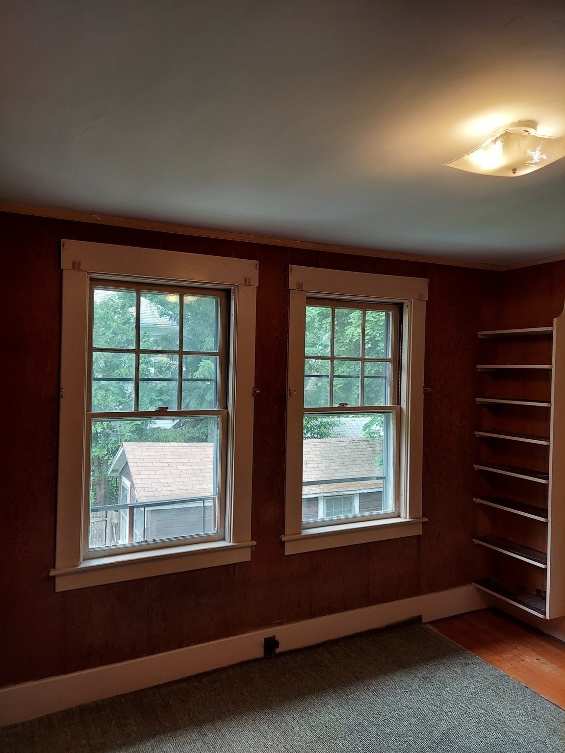 51 River Street Property Photo 19