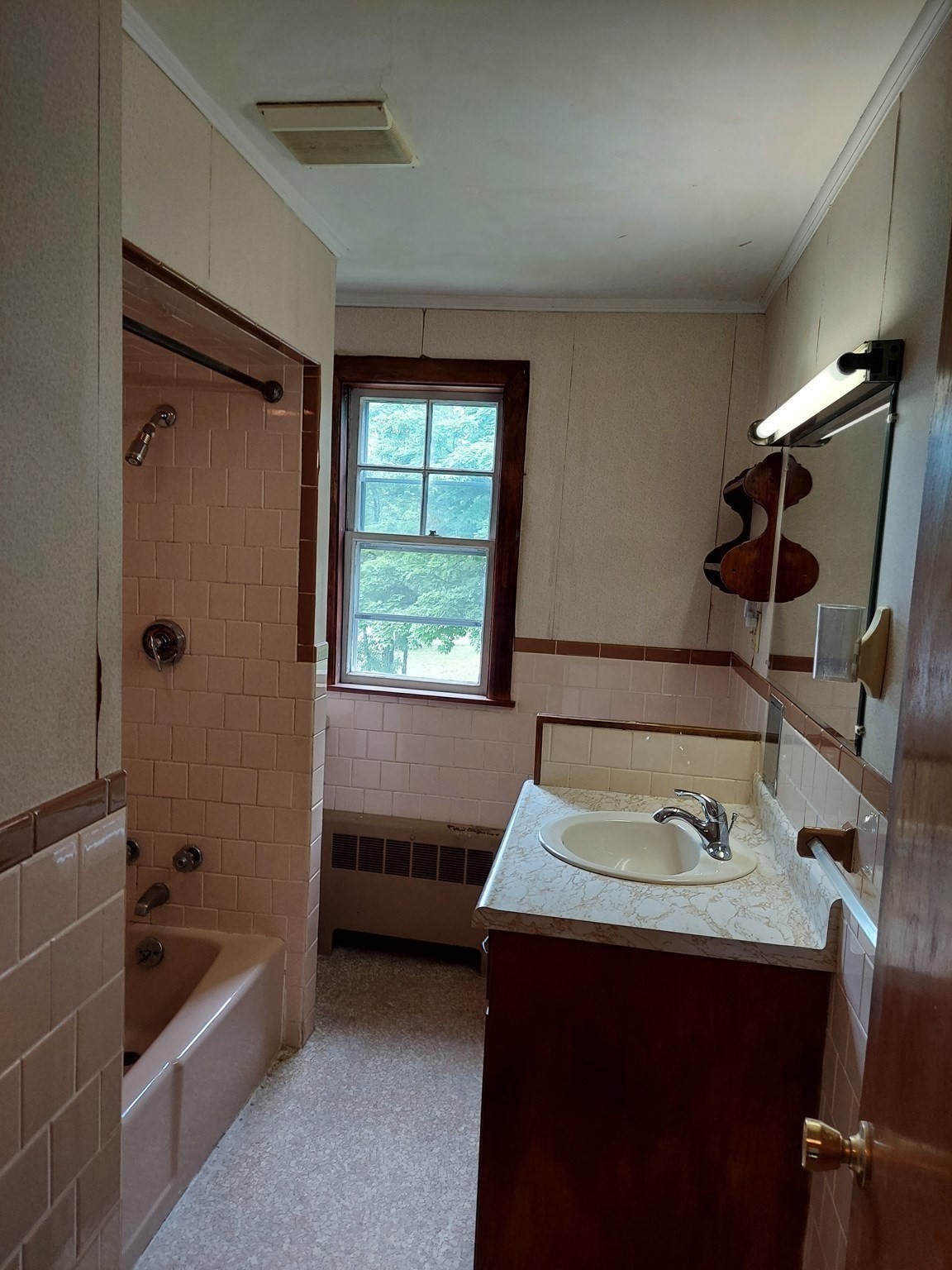 51 River Street Property Photo 26