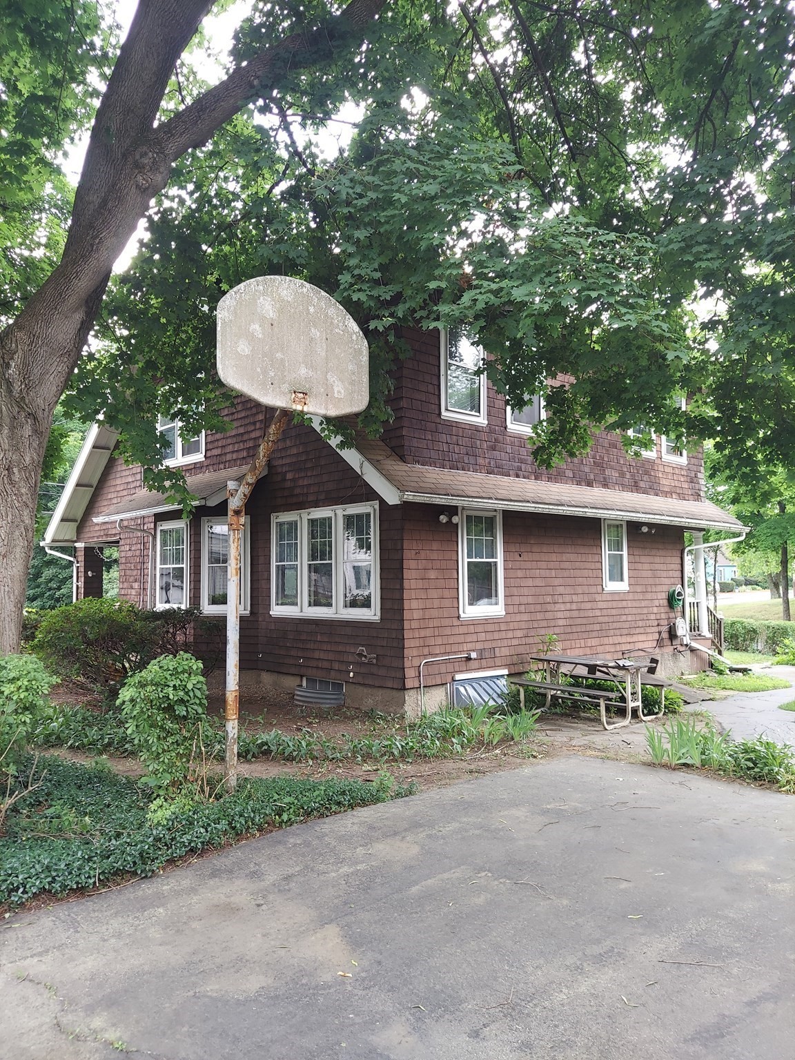51 River Street Property Photo 37