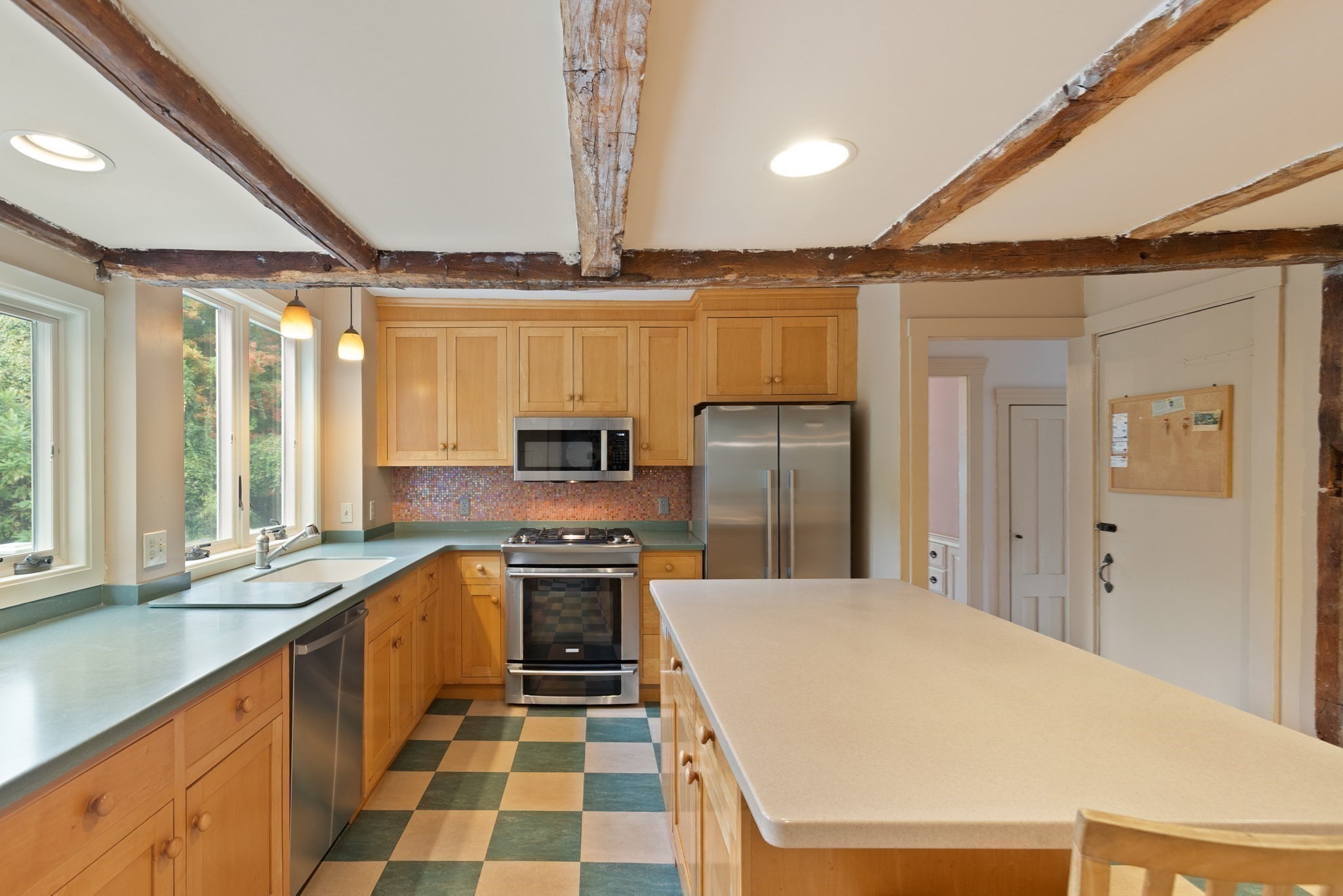 778 Main Street Property Photo 12