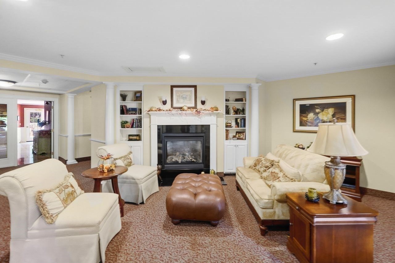 7 Crescent Way # 101 Property Photo 5