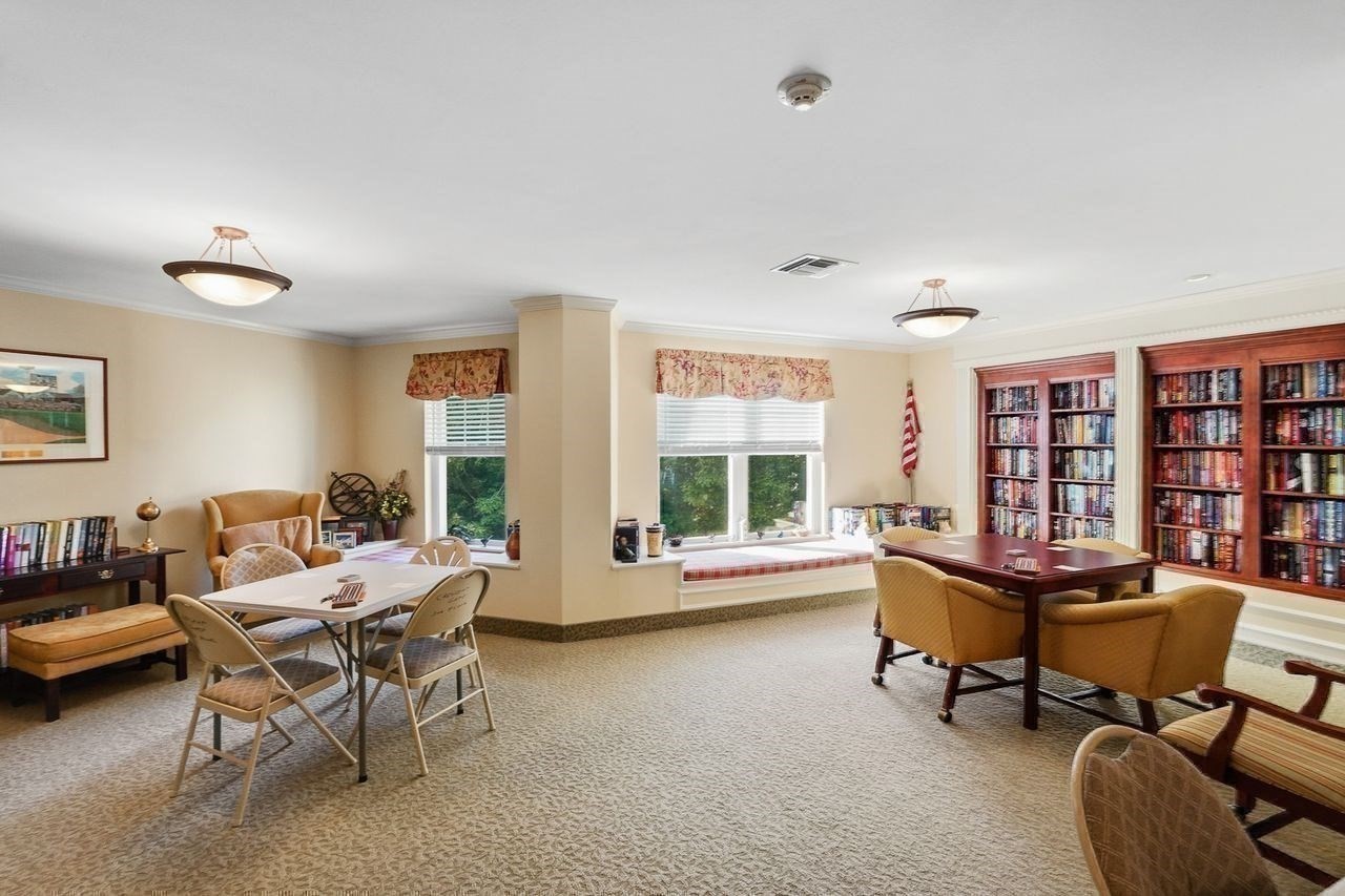 7 Crescent Way # 101 Property Photo 34