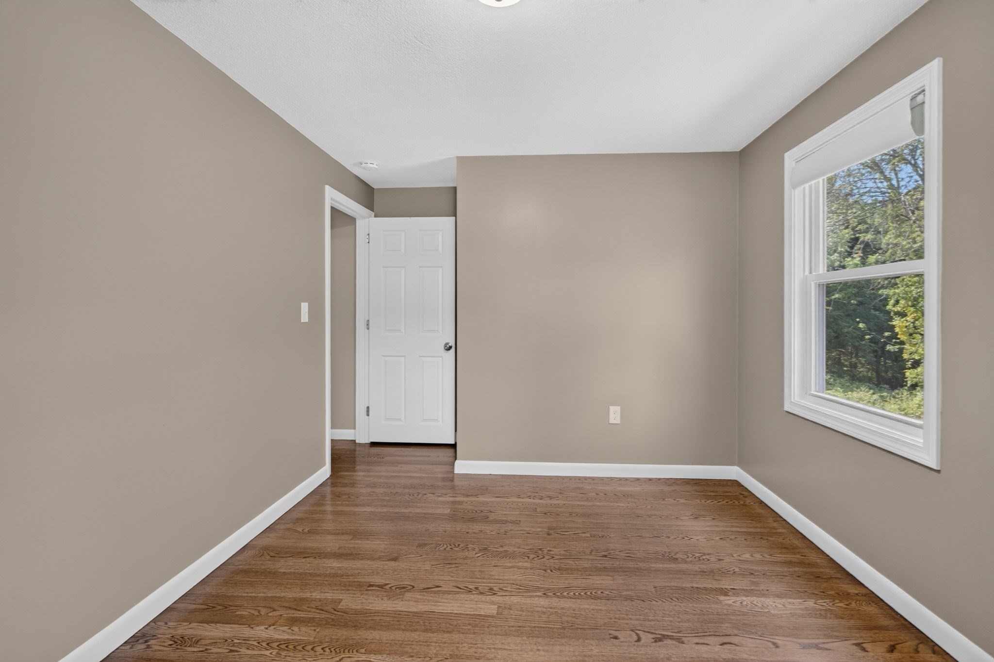 12 Sunset Property Photo 30