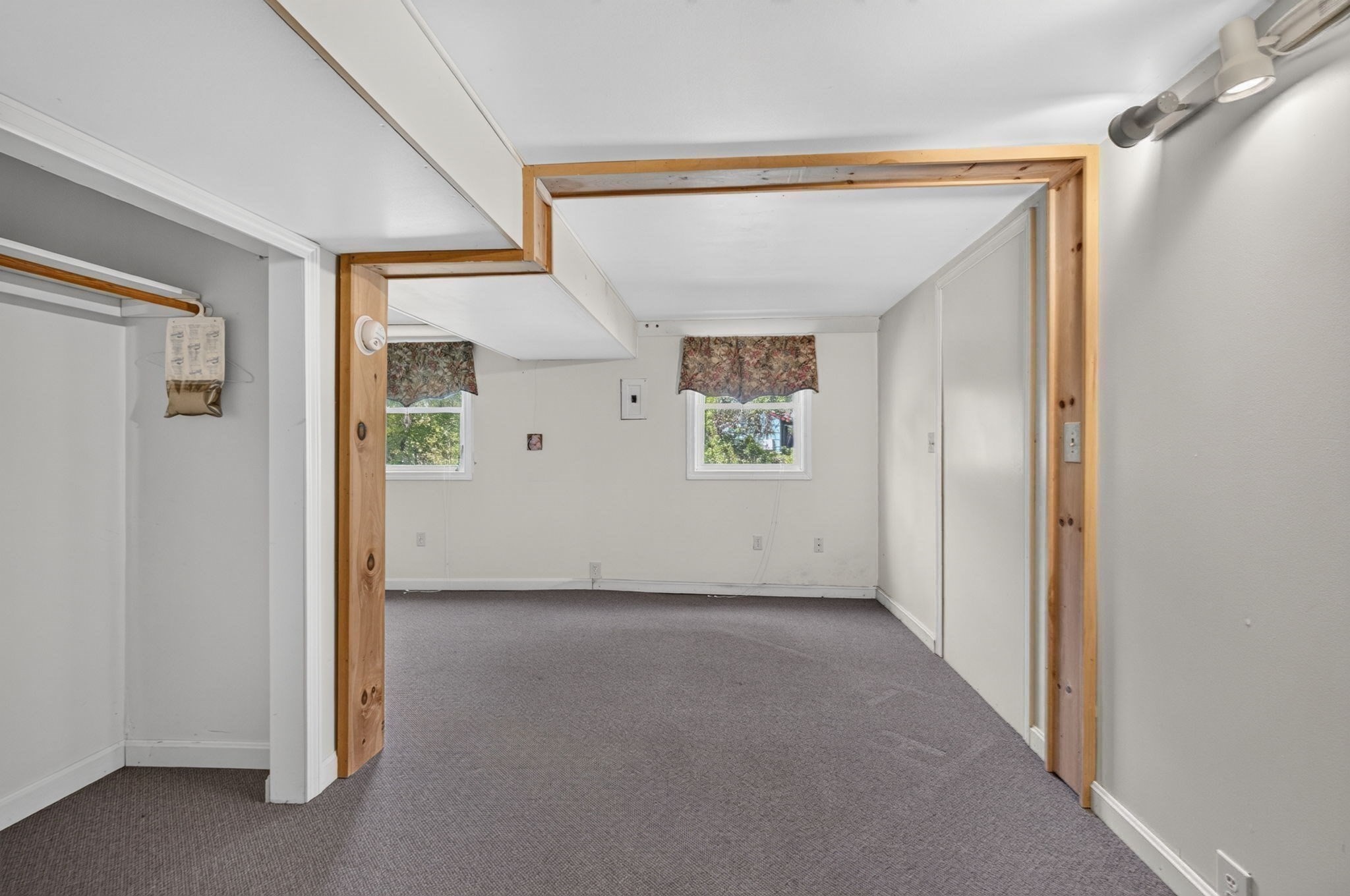 12 Sunset Property Photo 31