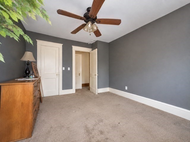 10 Cycle St Property Photo 13
