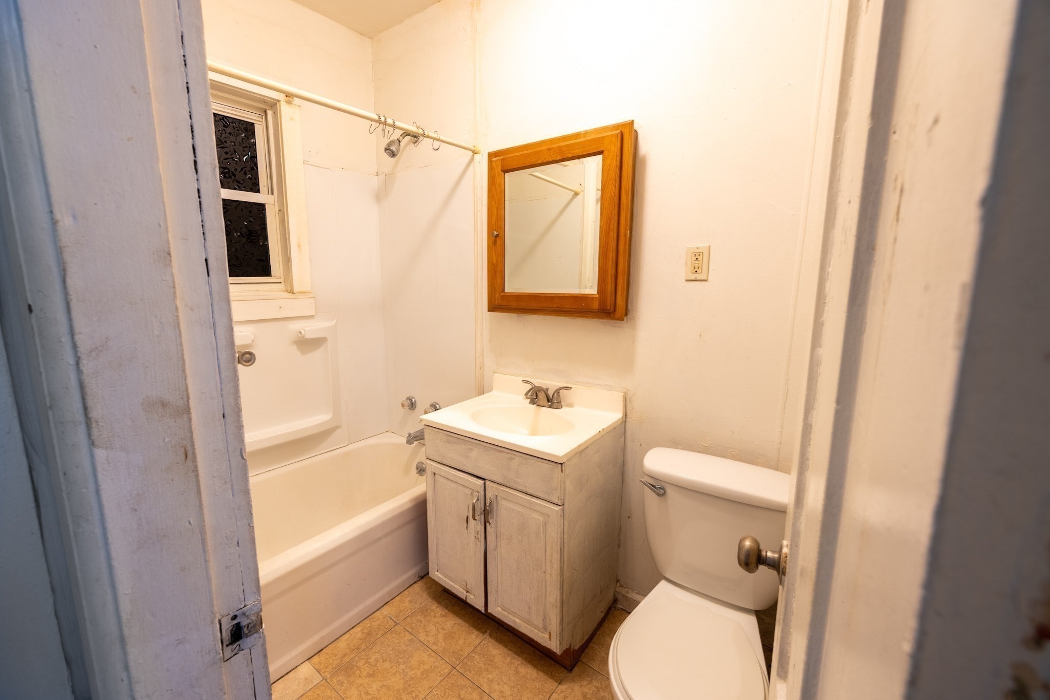 66 E Main St Property Photo 25