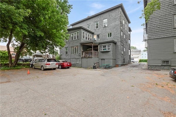 420 Rathbun St # 7 Property Photo 3