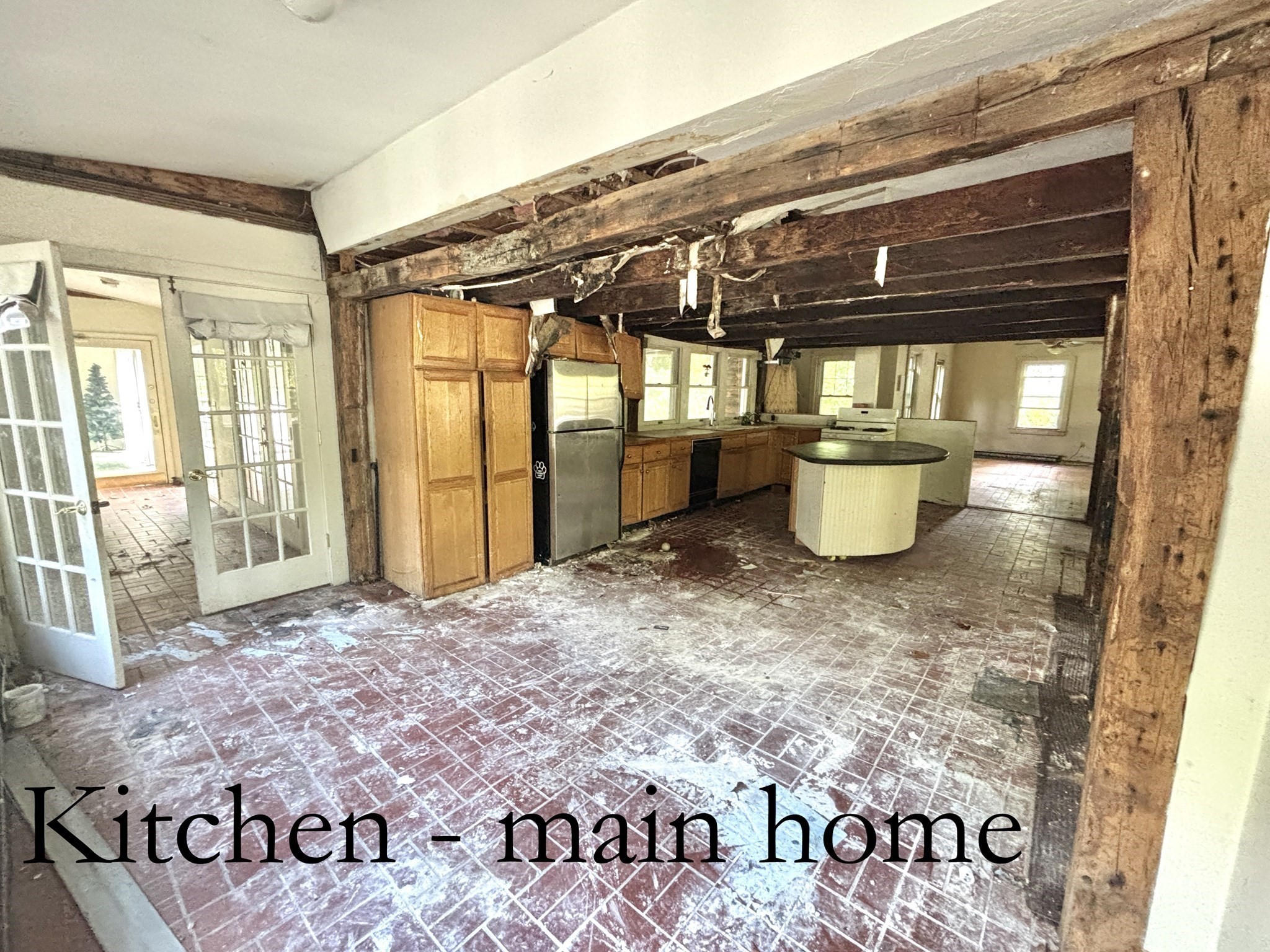 279 Oldham St Property Photo 2