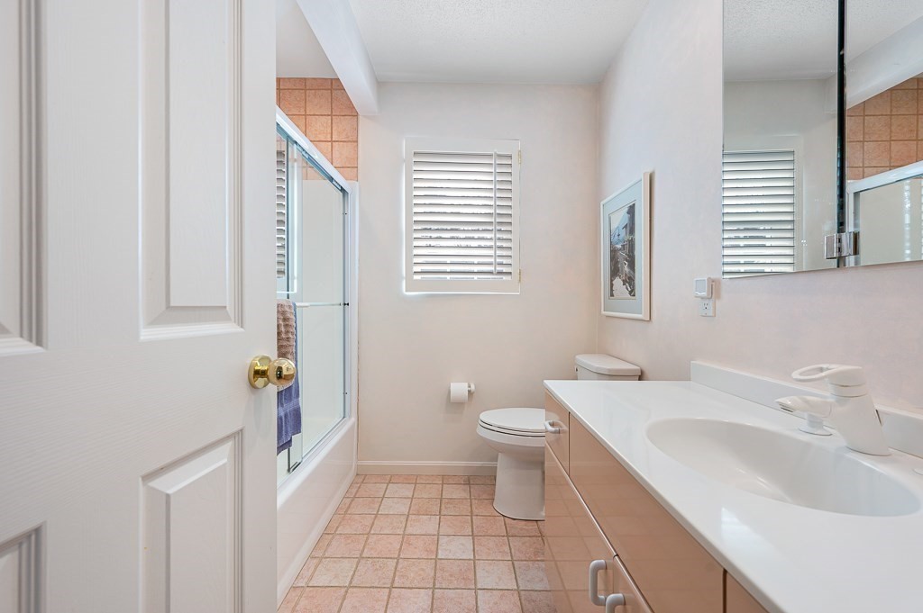 39 Waterford Drive # 39 Property Photo 25