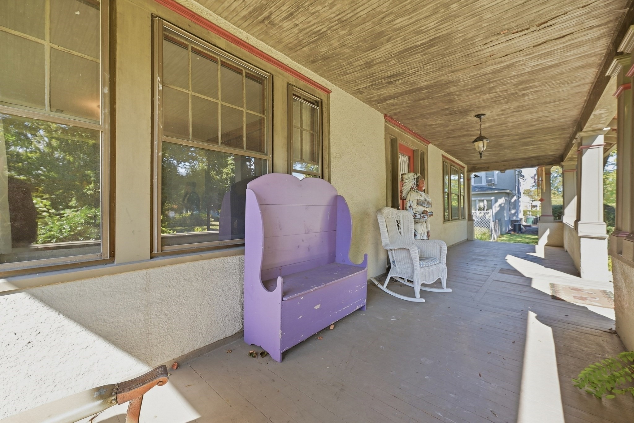 98 Bellevue Ave Property Photo 6