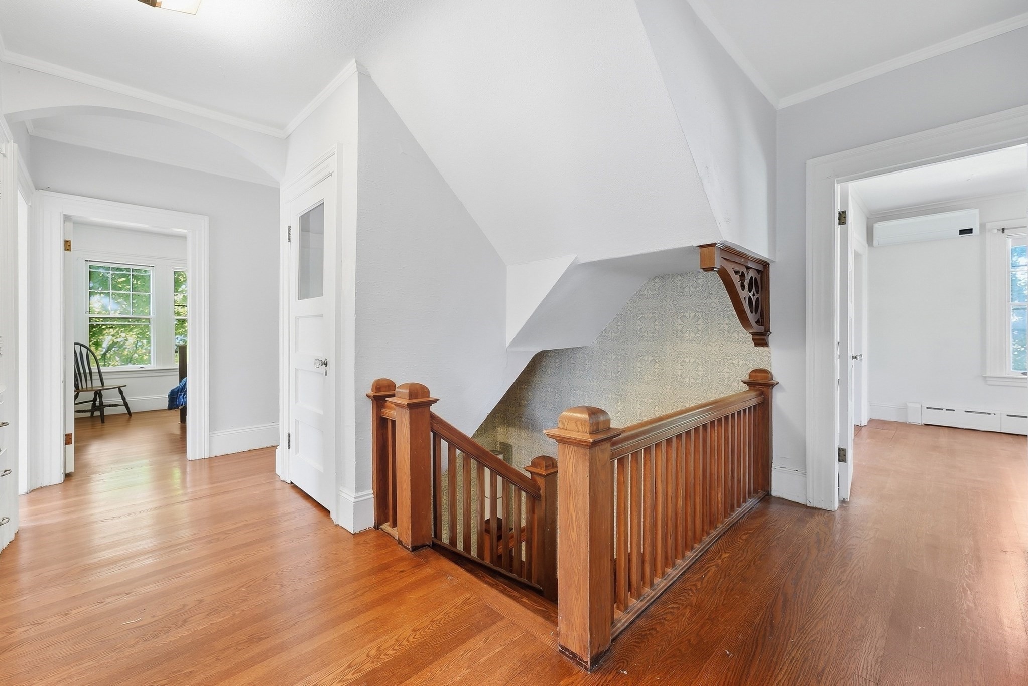 98 Bellevue Ave Property Photo 24