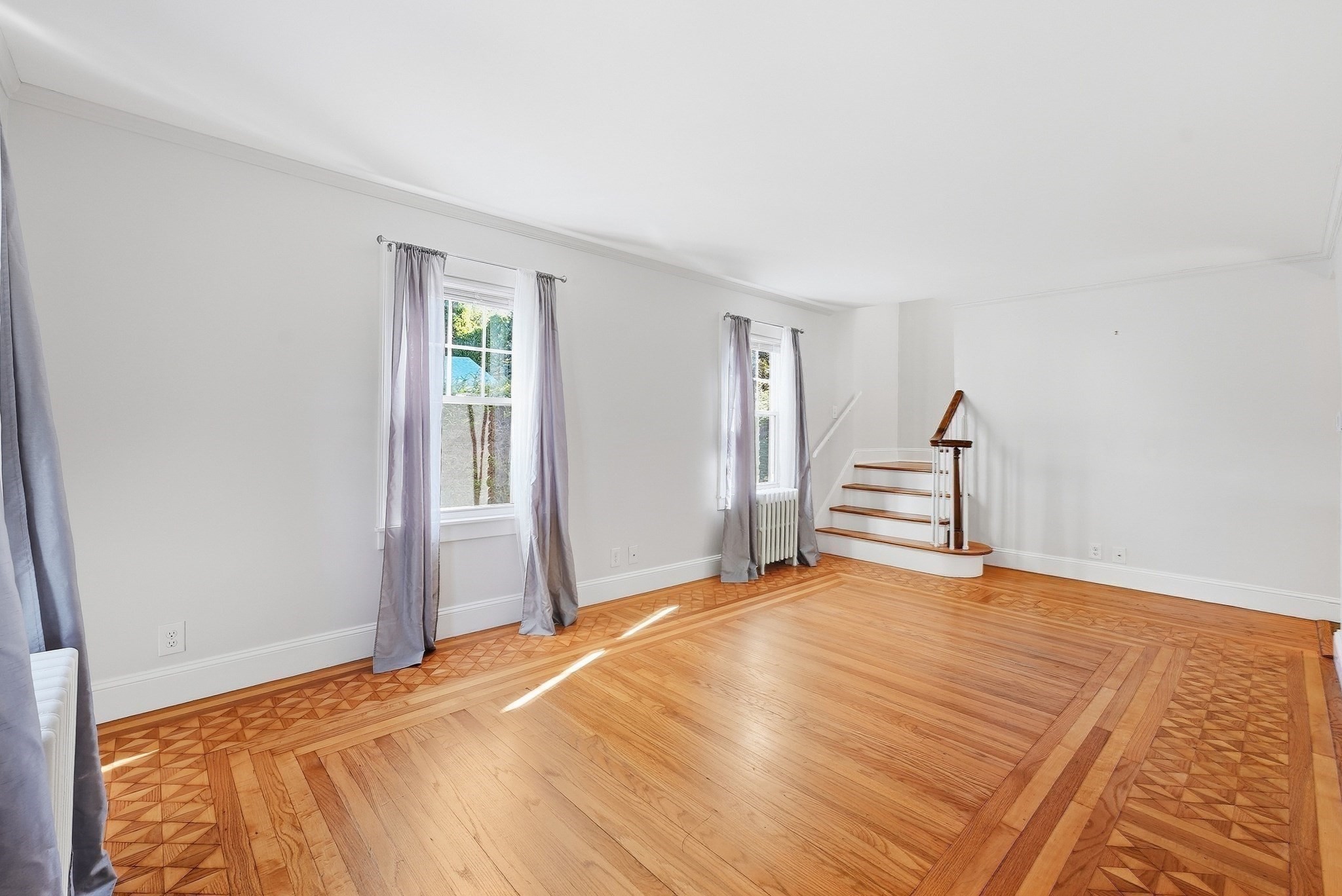 25 Dearborn Street Property Photo 7