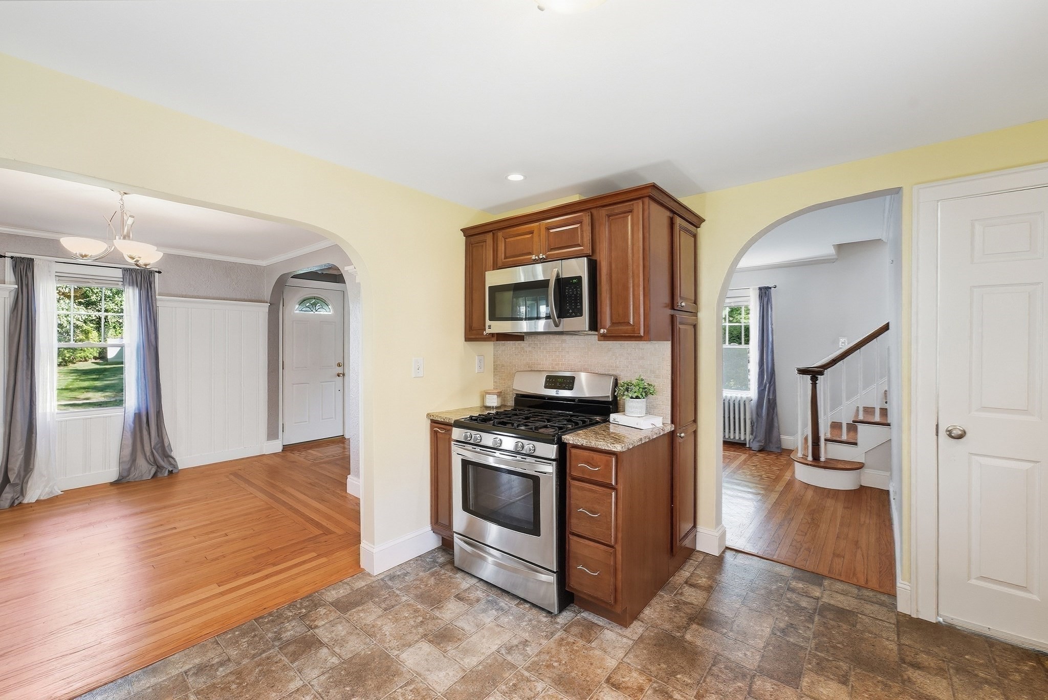 25 Dearborn Street Property Photo 9