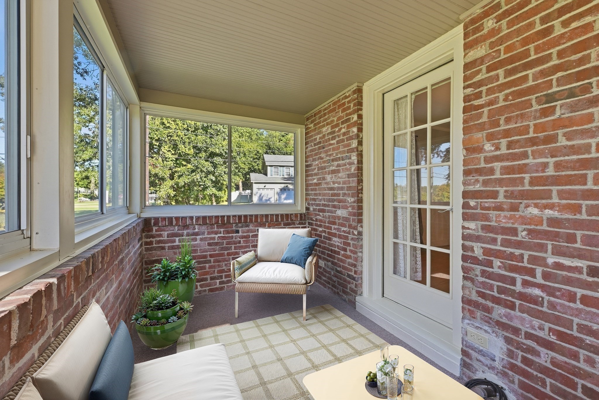 25 Dearborn Street Property Photo 14