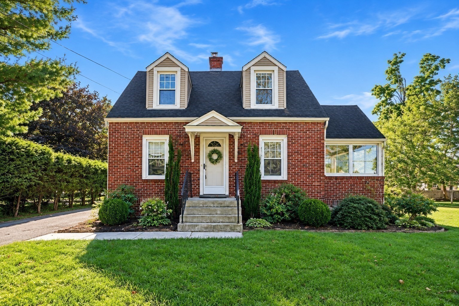 25 Dearborn Street Property Photo 35