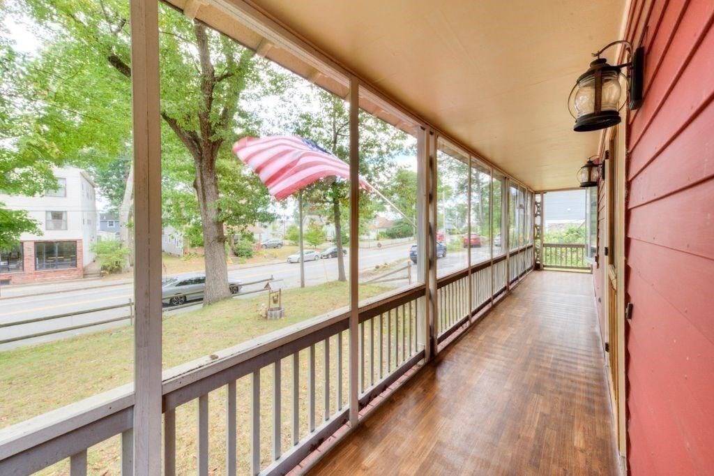 352 Lake Ave. Property Photo 4