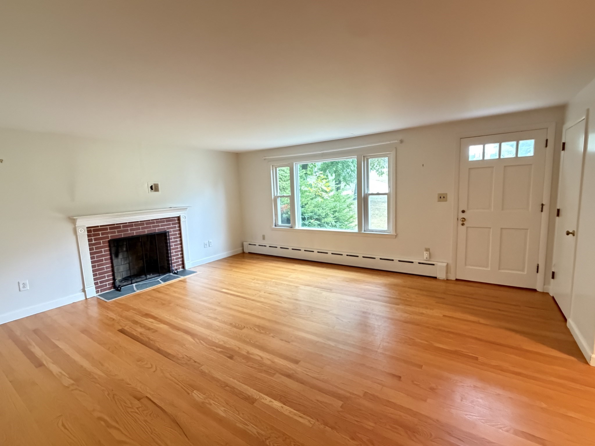 602 Bernardston Rd Property Photo 11