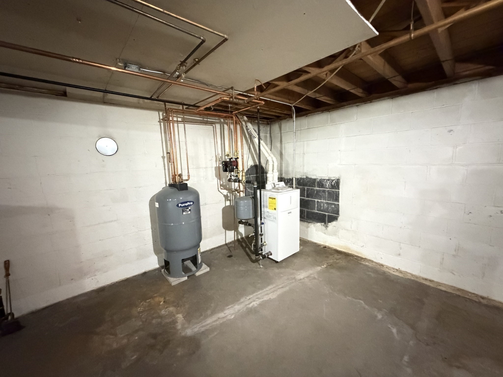 602 Bernardston Rd Property Photo 20