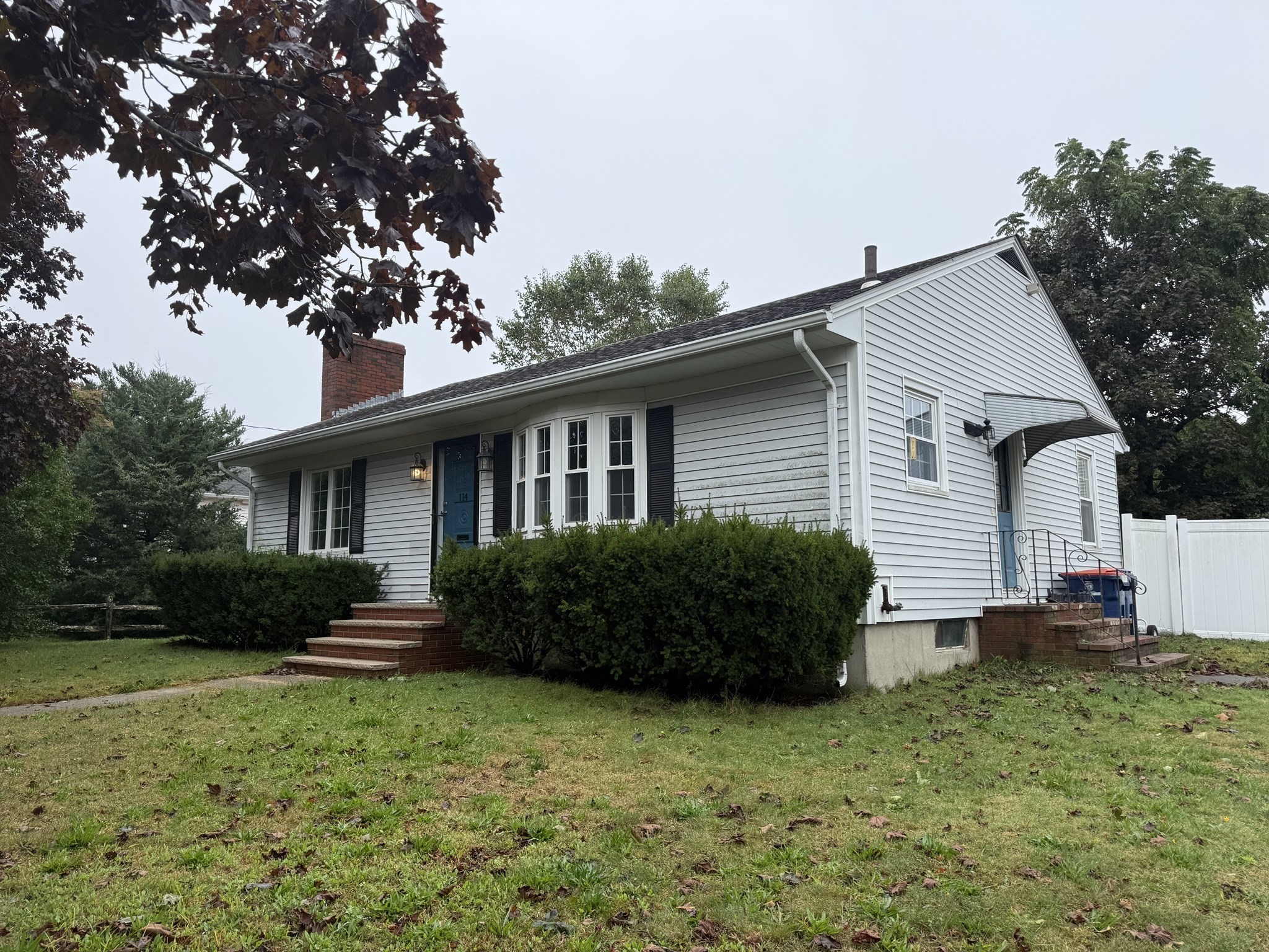 114 Rockway St Property Photo 1